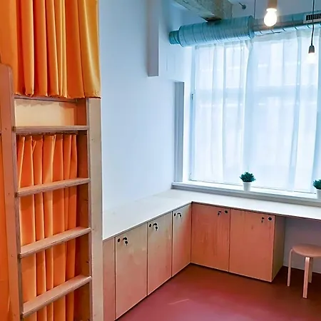 Auberge de jeunesse Cmyk *