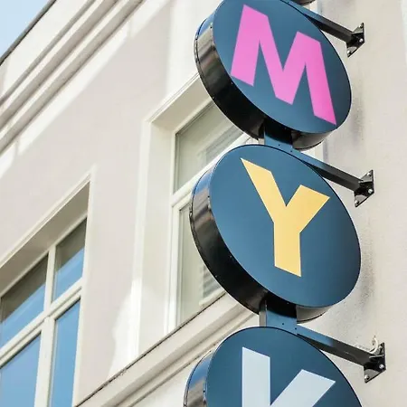 Cmyk אכסניה Ústí nad Labem