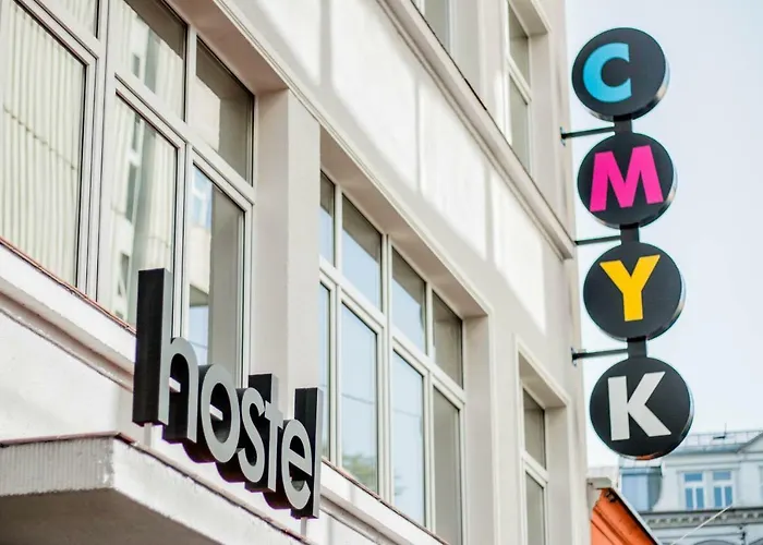 אכסניה Cmyk *